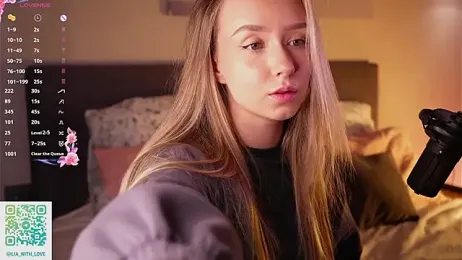 HollisBeckett webcam model stream image