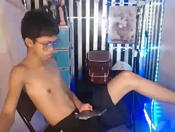 urcumjp webcam stripchat model stream image