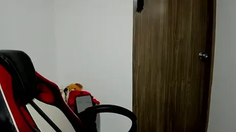 Sweet-Suck69 webcam model stream image