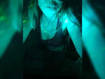 Amelia575-1 webcam bongacams model stream image