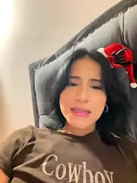 Ale_Lewis webcam model stream image