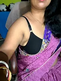 Kritika_21 webcam model stream image