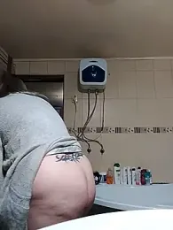 HotStepmommy4 webcam model stream image