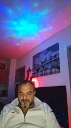 lion435 webcam model stream image