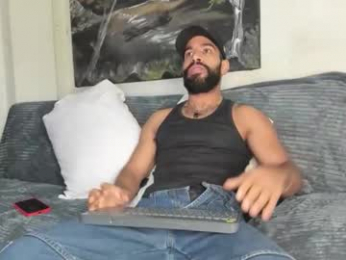 sweatyhairypig1 webcam model stream image