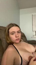 Mommajade079 webcam model stream image