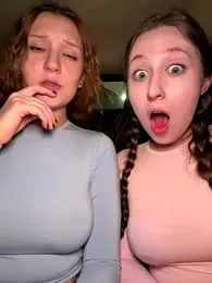 FroggyAnna webcam model stream image