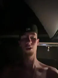 MikesWood21 webcam model stream image
