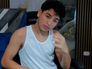 Lord Mackhenzy webcam model stream image