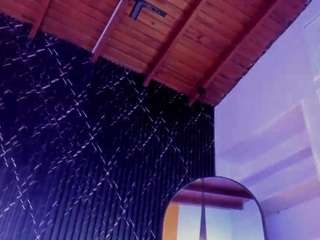 annie-paradisee webcam model stream image