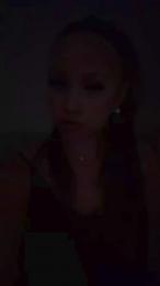 Lolasiat webcam model stream image