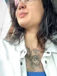 MeekyRich webcam model stream image