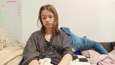 AnnitaRave webcam model stream image