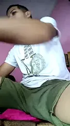 brattcumhot_ webcam stripchat model stream image