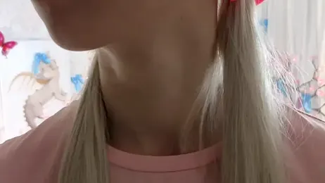 ViollaBloom webcam model stream image