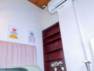 zayna-lux webcam model stream image
