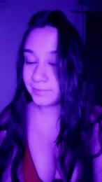 Veruzkahell webcam model stream image