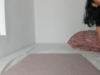 helenebird webcam model stream image
