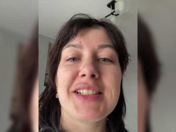 KatrinZeta webcam model stream image