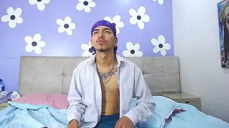 RAVEN_ZAREK webcam model stream image