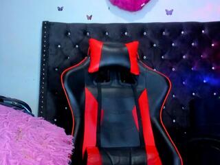Destinik Sanchez webcam model stream image