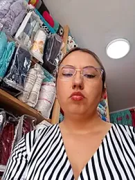 VIOLETA-25_ webcam stripchat model stream image