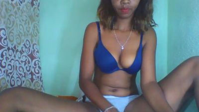 Kennyamanda webcam model stream image