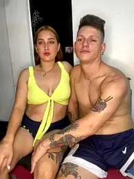 Zara_cum69 webcam stripchat model stream image