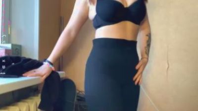 RickieUng webcam model stream image