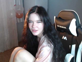 Linniellym webcam model stream image