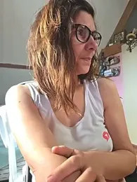 Lina_lou4 webcam model stream image