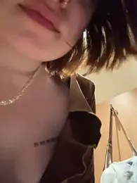 lucy-joy webcam model stream image
