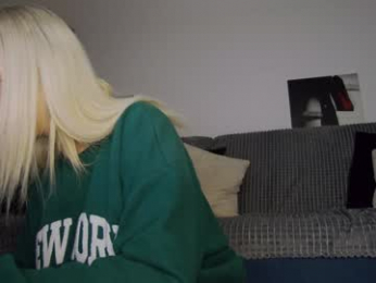 allayah webcam model stream image