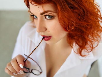 AlisaRedfox webcam model stream image