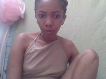 Tiphanie webcam model stream image