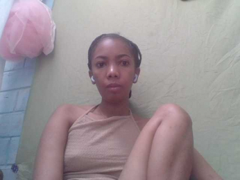 Tiphanie webcam model stream image