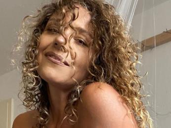 Djluxorinee webcam livejasmin model stream image