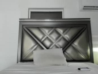 gayndepressed webcam model stream image