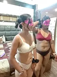 Aarushi_sexy webcam model stream image