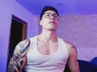 Lucian Noir webcam model stream image