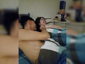 KiraAndDina webcam model stream image