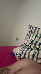 st24_xxx webcam model stream image