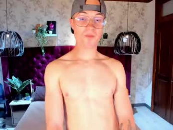 liljames_ webcam model stream image