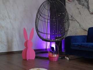 rachelraveee webcam model stream image