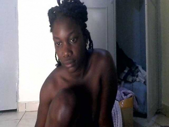 Melaninpop webcam model stream image