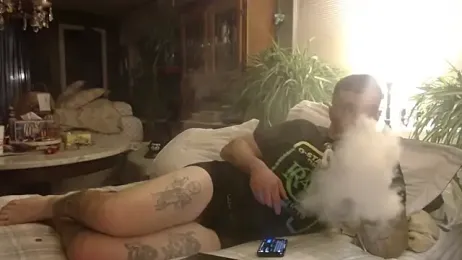 UnCuTupTheBuTT webcam model stream image