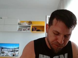 Hadess webcam model stream image