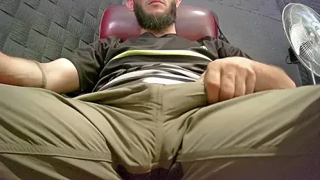AwesomeBigcock webcam model stream image