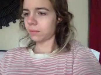 trippybb222 webcam model stream image