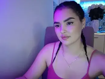Lisasrayy webcam stripchat model stream image